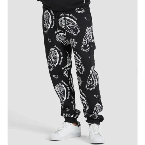 NWT Supply & Demand Black and White‎ Paisley Spray Jogger Sweatpant Men's XS - Picture 1 of 11